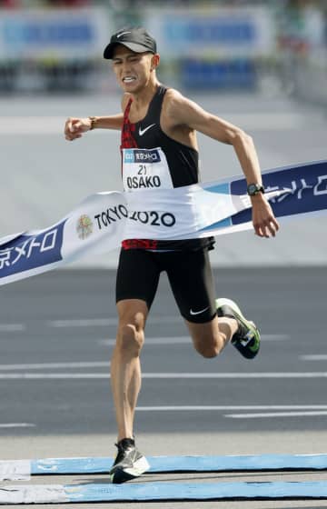 マラソン、大迫が日本新で4位 東京五輪代表入り有力　画像１