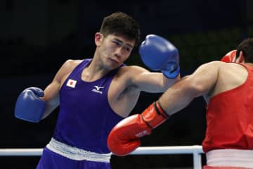 ボクシング、森脇が1回戦突破 イラク選手に完勝、東京五輪予選　画像１