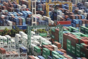 6月の輸出、26.2％減 コロナで経済減速、輸入も低迷　画像１