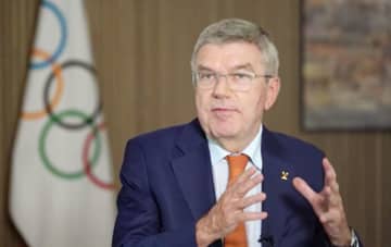 IOC会長「トンネルの先の光」 東京五輪の開幕まで1年　画像１