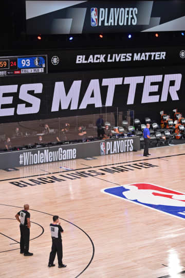 米スポーツ界で延期相次ぐ 黒人男性銃撃事件に抗議　画像１