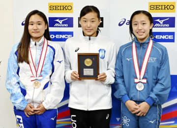 飛び込み五輪代表の三上が3連覇 日本選手権が開幕　画像１