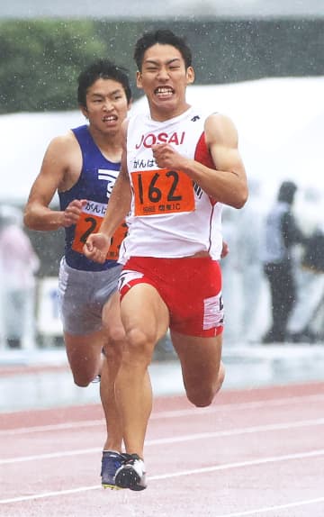 男子100m、鈴木涼太が優勝 関東学生陸上、第2日　画像１