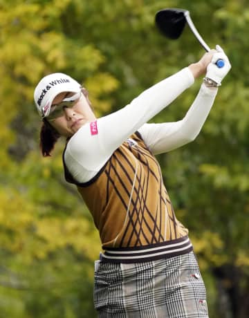 藤田さいきとペ・ソンウが首位 TOTO女子ゴルフ第1日　画像１