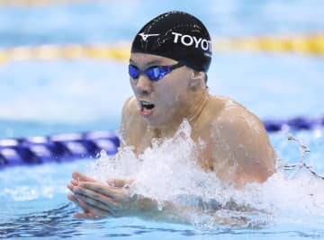 競泳200m平、男子は渡辺優勝 女子は渡部が制す、日本選手権　画像１