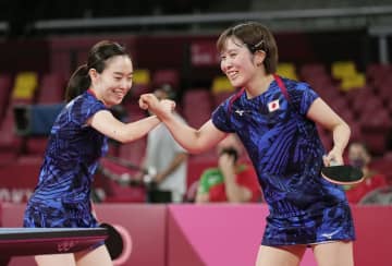女子団体で日本が8強入り 卓球・1日　画像１