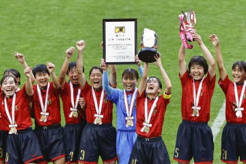 神村学園が16大会ぶりV 全日本高校女子サッカー　画像１