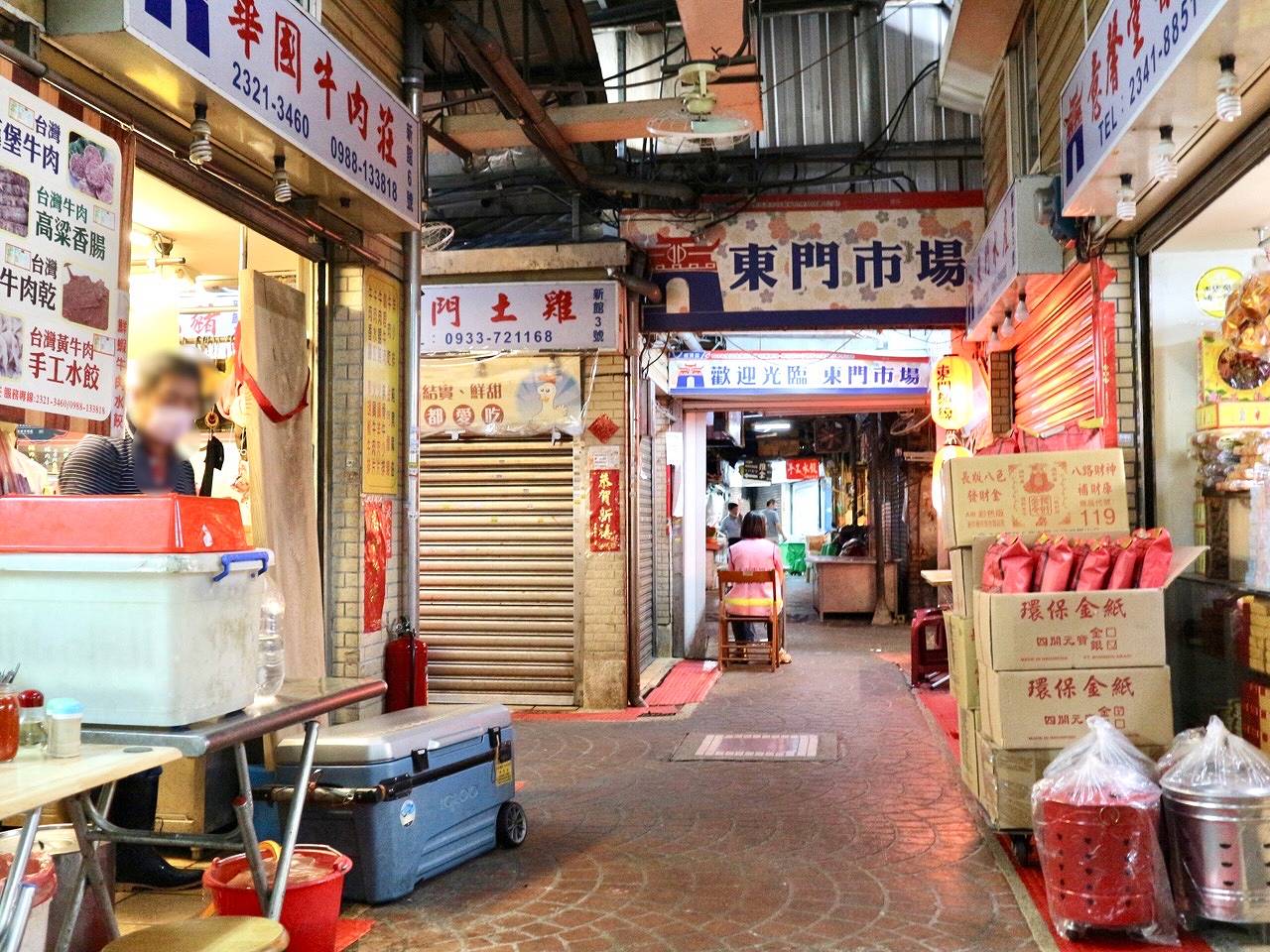 【台湾現地レポ】ローカルな伝統市場で魯肉飯！台北「東門城滷肉飯」　画像３
