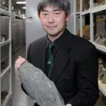 佐野　貴司　グループ長
専門：火山・火山岩
提供資料：日本に産出する岩石試料