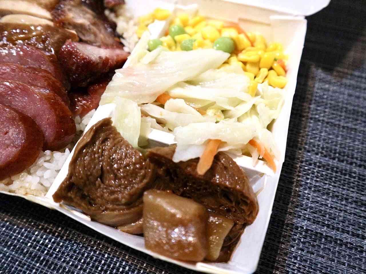 【台湾現地レポ】人気「ロースト肉定食」をテイクアウトで！台北・九記何燒臘　画像７