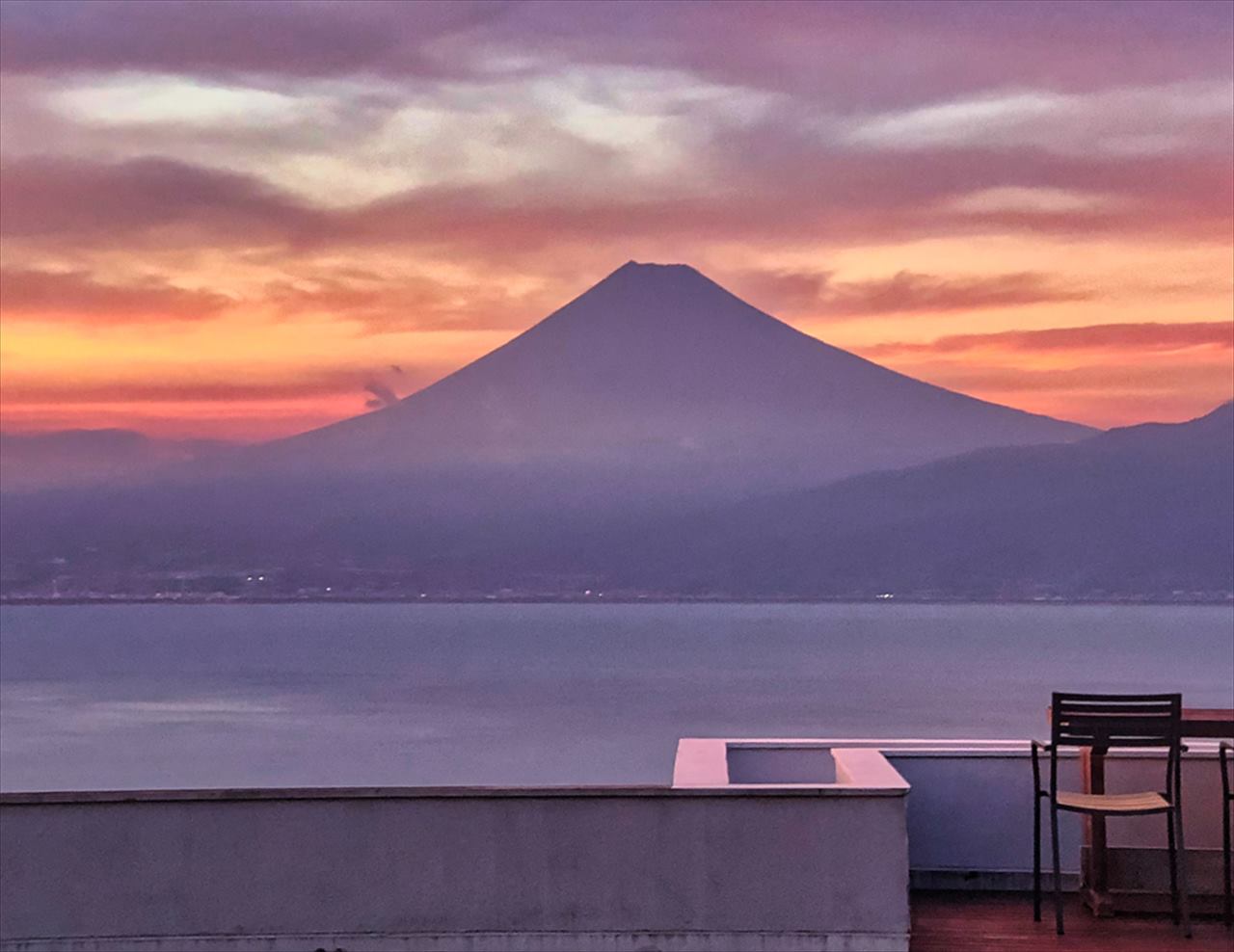 贅沢プライベートバスで富士山を独り占め！西伊豆に「絶景グランピング」開業　画像１０