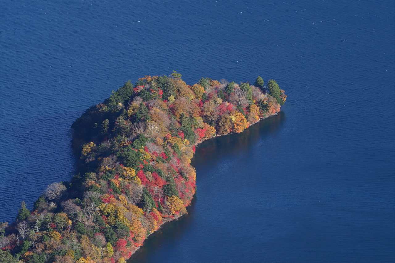 【全国から厳選！紅葉スポット紹介】山登り初心者や未経験者にもおすすめの絶景コース　画像４