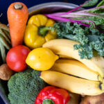 季節の有機野菜や果物を使用