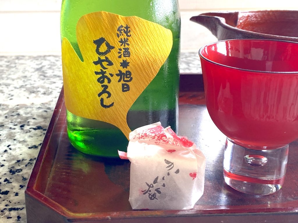 秋を告げるお酒“ひやおろし”とは？島根県のお土産「十旭日  純米酒ひやおろし」と「かこい梅」で至福のとき【編集部ブログ】　画像１