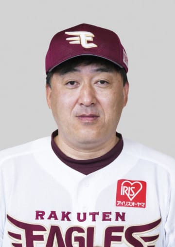 楽天・石井監督、来季は監督専任 GM職離れる、指揮に全力