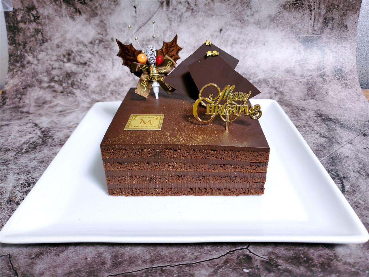 【毎年完売】MAGIE DU CHOCOLAT＜マジドゥショコラ＞でクリスマスケーキ3種＆カカオシュトーレンが予約受付中　画像４