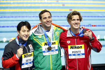 瀬戸が200mバタフライで銀 競泳の世界短水路選手権第3日