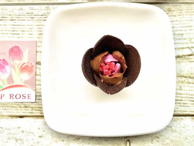 【バレンタイン2023新作実食】「TOKYOチューリップローズ」のショコラバージョンは濃厚クリームとカシスの甘酸っぱさが融合　画像６
