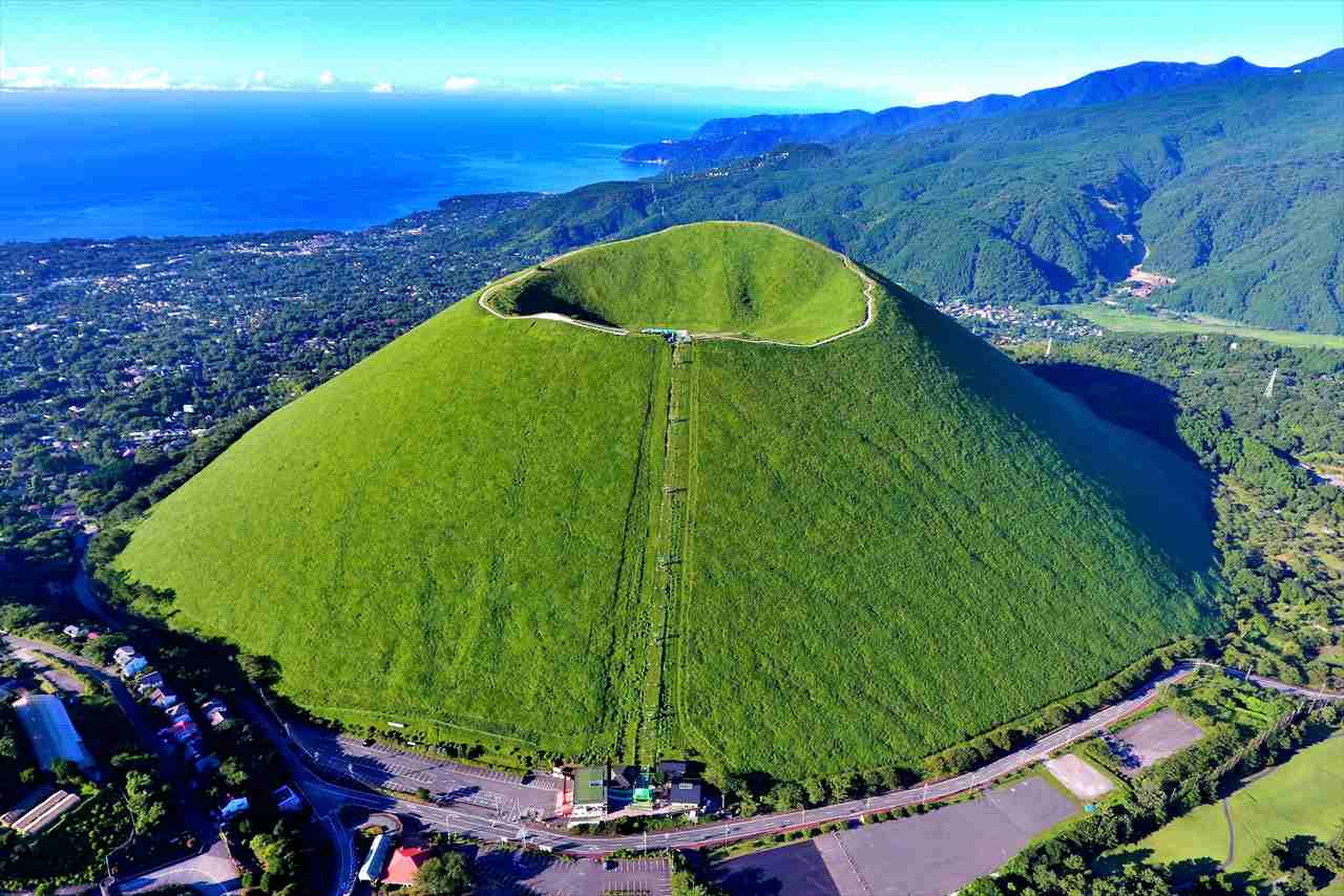 700年の歴史を持つ伝統行事！伊東の春の風物詩「大室山山焼き大会」開催　画像２