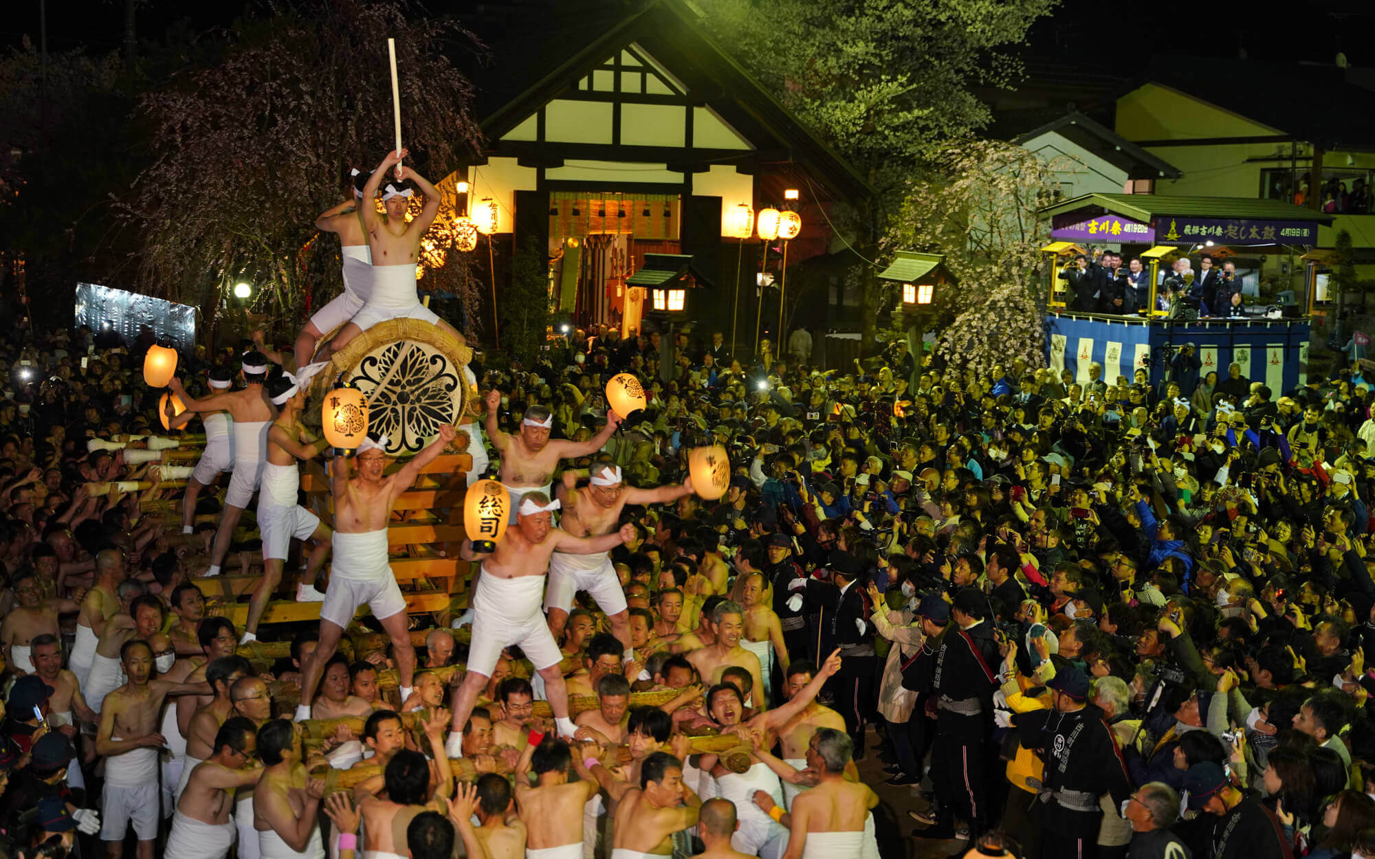 ※写真は過去の「飛騨古川祭」の様子