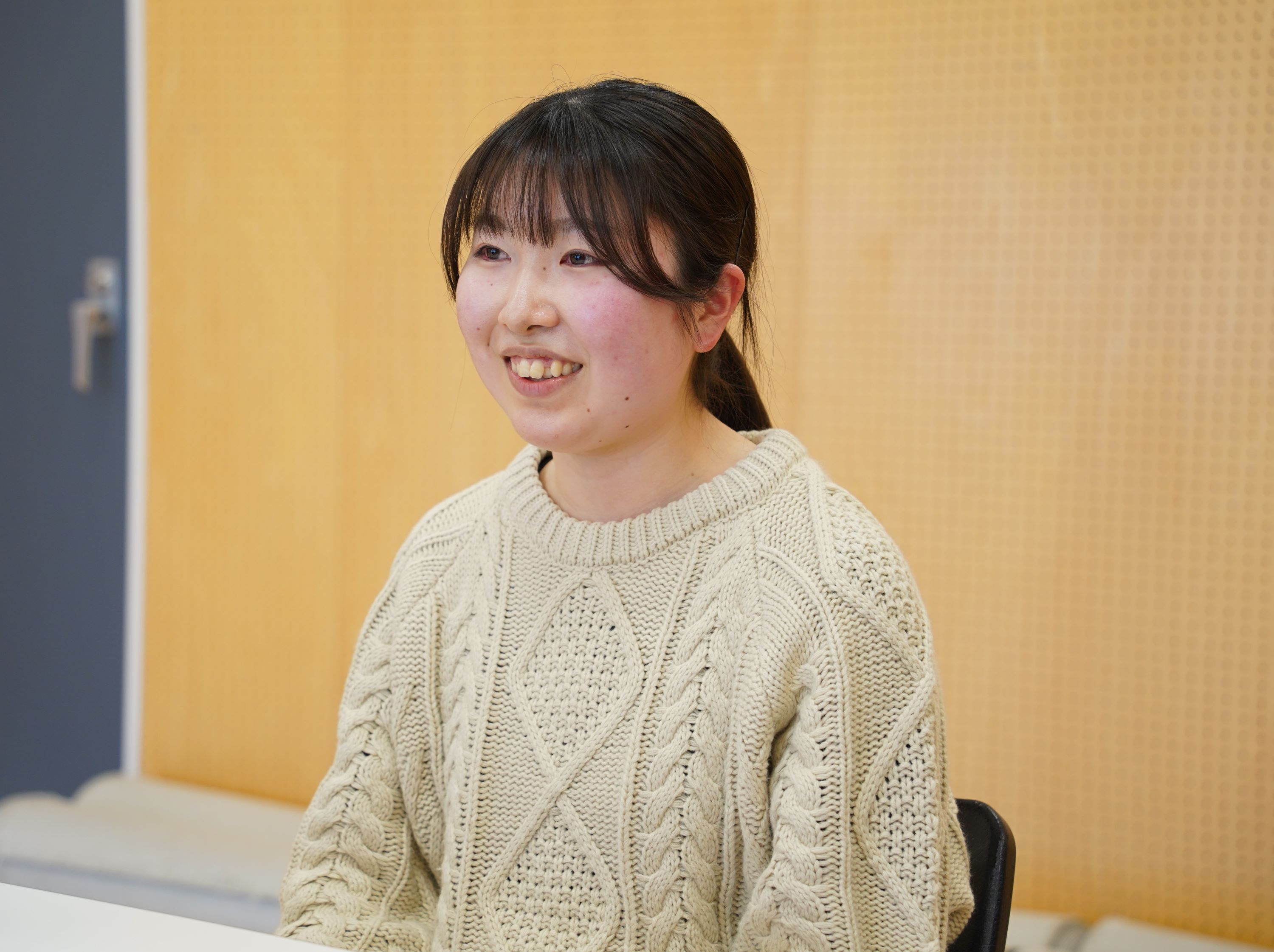 ボランティアでMCを務めた立正大学4年生の増田優花さん