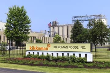 キッコーマン、米国工場50年に しょうゆ、飲食店や家庭に浸透　画像１