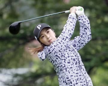 菊地が67で首位 女子ゴルフ第1日　画像１