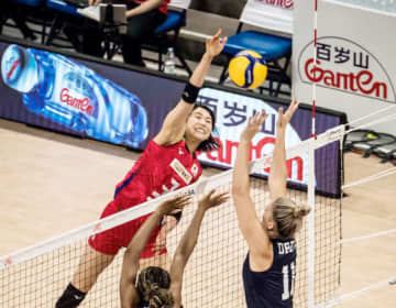 日本、準々決勝で米国に敗れる バレー女子ネーションズリーグ　画像１