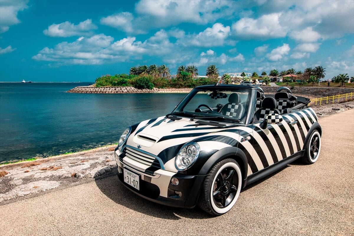 【8月末までお得なキャンペーン実施】映える車で沖縄ドライブ！ミニクーパー専門レンタカーオープン　画像５