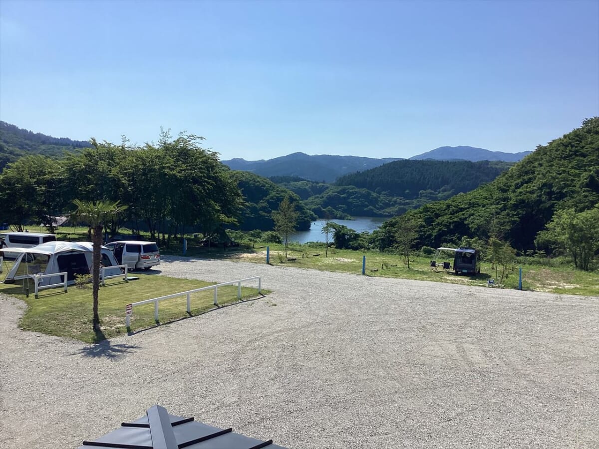 【茨城県】ペットもOK！小山ダム湖畔で車中泊＆オートキャンプを楽しめる「オートリゾート」　画像４