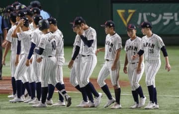 野球の高校日本代表は完敗 大学代表とW杯壮行試合　画像１