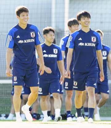 サッカー日本、ドイツ戦へ練習 昨年W杯以来の再戦　画像１
