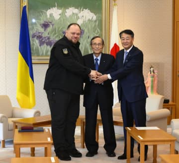 日本・ウクライナ議長が会談 G7下院会議へ連携確認　画像１