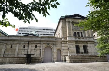 日銀、緩和策修正の影響を点検 22日に金融政策を決定　画像１