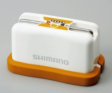 シマノ、リール用電池を自主回収 魚釣り向け、発煙や発火の恐れ　画像１