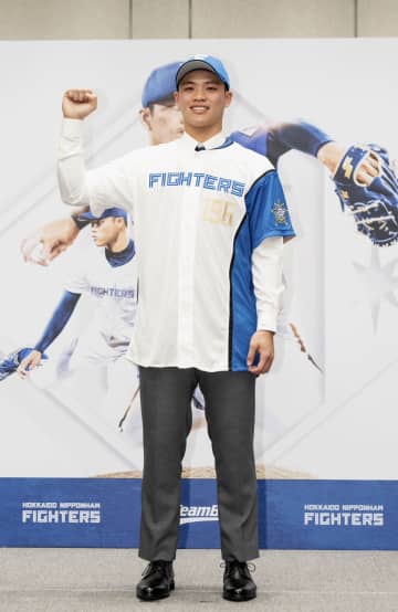 孫易磊投手、日本ハム入団会見 台湾出身の18歳投手　画像１