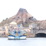 【ディズニーシー】サンタクロースも登場！　「ディズニー・クリスマス・グリーティング」がスタート　画像１２