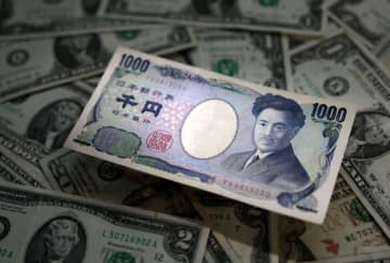 東京円、151円台後半 33年ぶり水準迫り介入警戒　画像１
