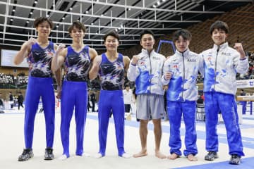 体操、男子は徳洲会が2連覇 全日本団体選手権　画像１
