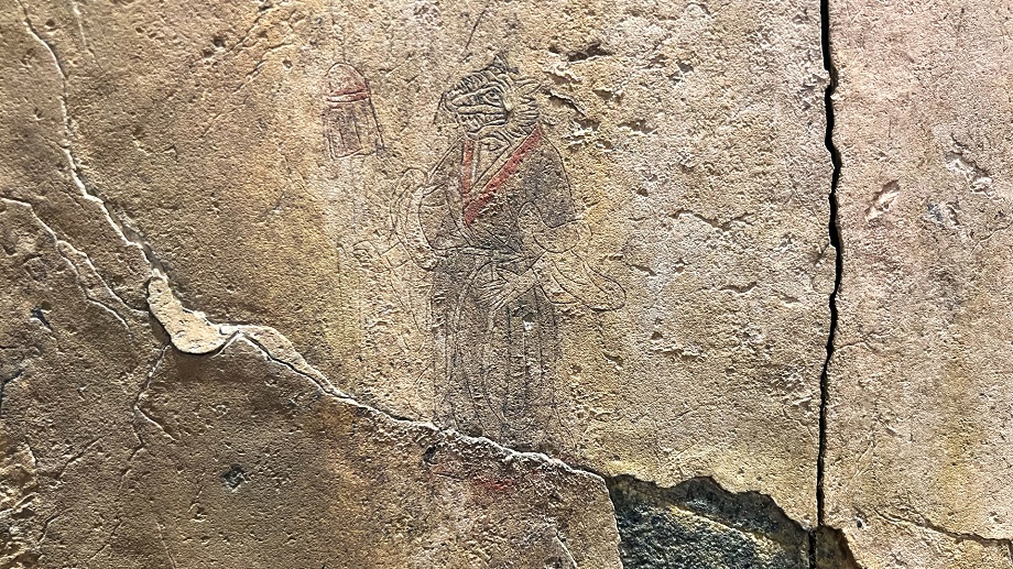 細かいヒビや凹凸まで再現した国宝キトラ古墳壁画の複製