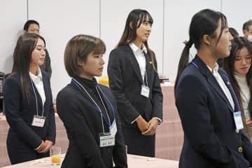 馬場咲希や神谷そららが参加 女子プロゴルフ新人セミナー　画像１