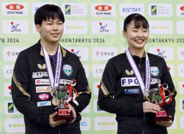 松島輝空、張本美和がジュニア優勝 卓球の全日本選手権第3日　画像１
