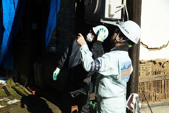 JA共済連の査定員による被害調査（1月18日、石川県内）