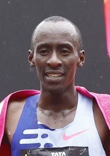 男子マラソンのキプタムさん死去 世界記録保持者、ケニアで事故　画像１