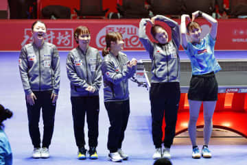 日本、男女とも3連勝 世界卓球団体戦　画像１