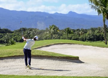 久常は暫定2位 米男子ゴルフ第2日　画像１