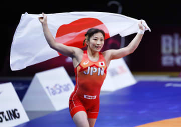 レスリング須崎、尾崎が優勝 アジア選手権で五輪代表　画像１
