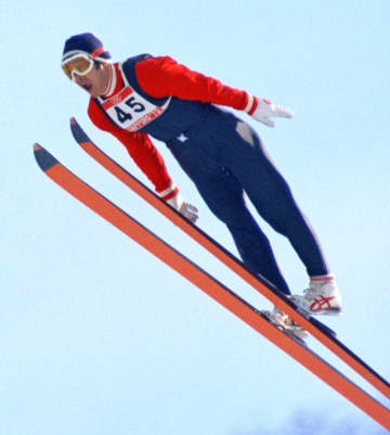 国際連盟も笠谷幸生さん追悼 札幌五輪ジャンプ金メダル　画像１